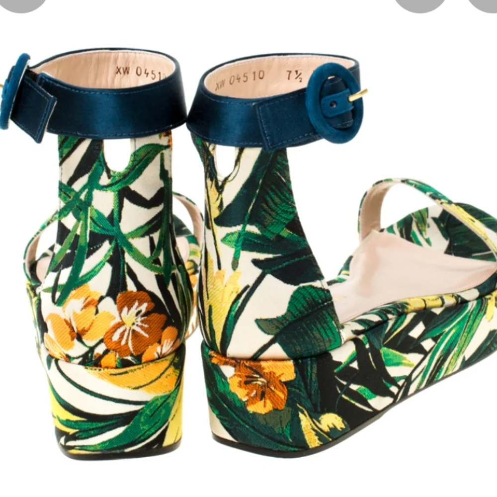 Stuart Weitzman Capri Platform Wedge Sandals Green -6 - Picture 2 of 5